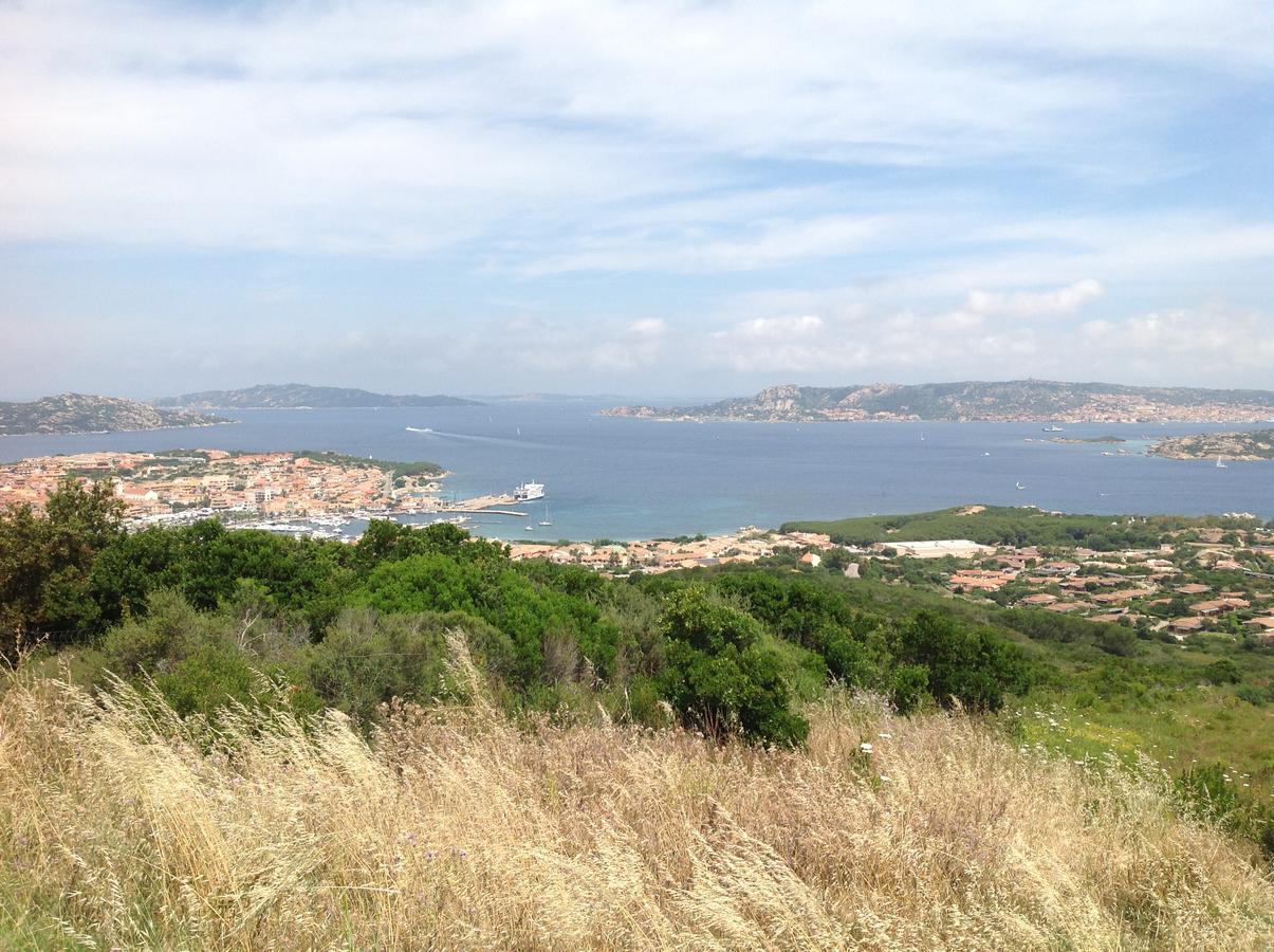 Club Esse Residence Capo D'Orso パラーウ エクステリア 写真