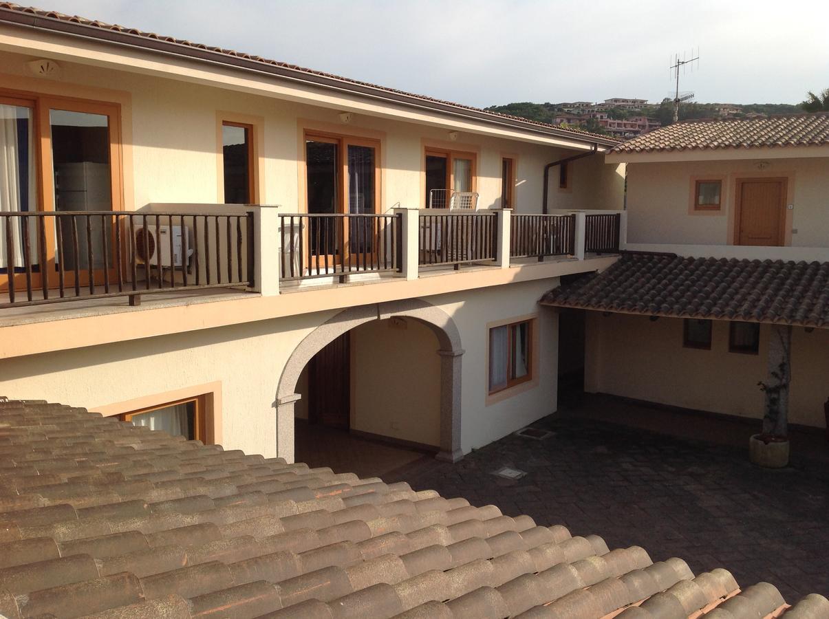 Club Esse Residence Capo D'Orso パラーウ エクステリア 写真