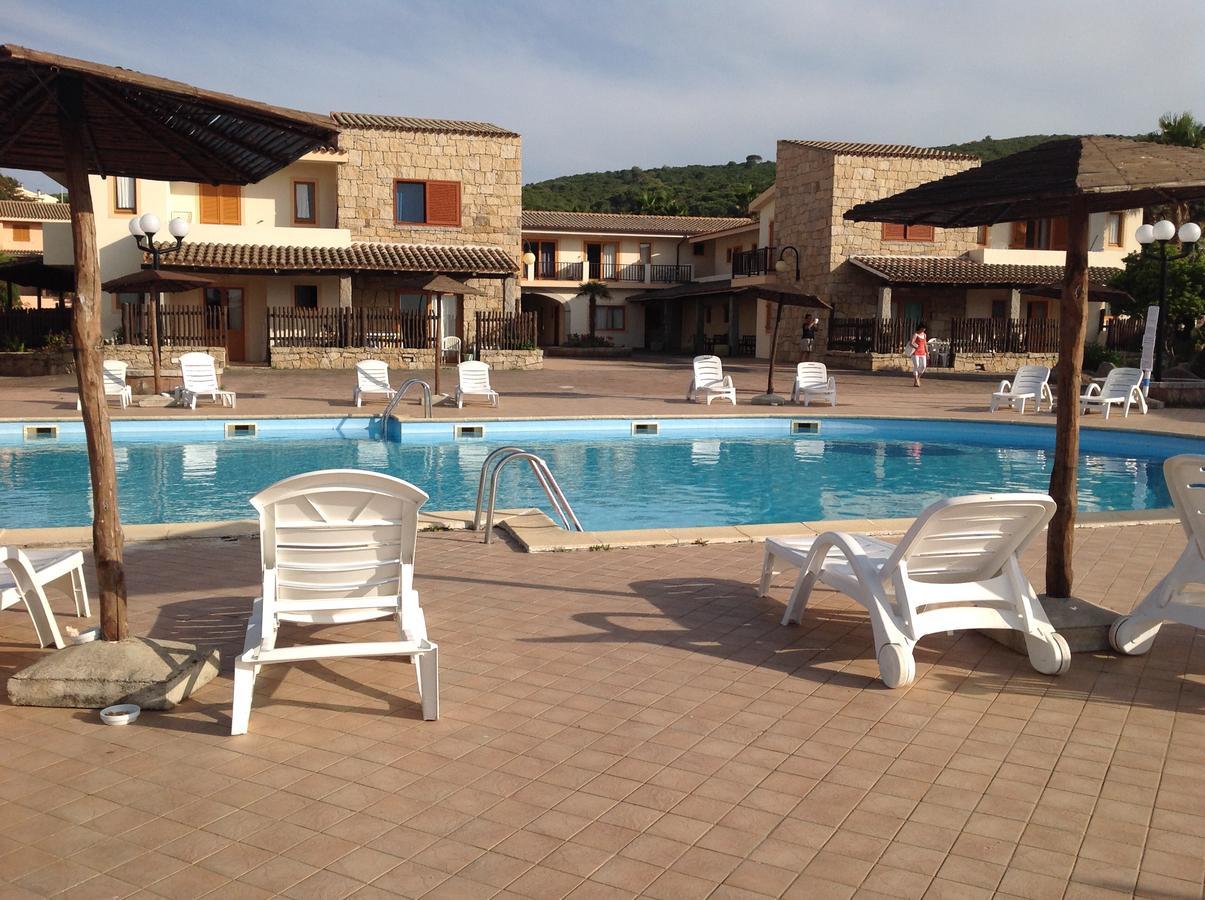Club Esse Residence Capo D'Orso パラーウ エクステリア 写真