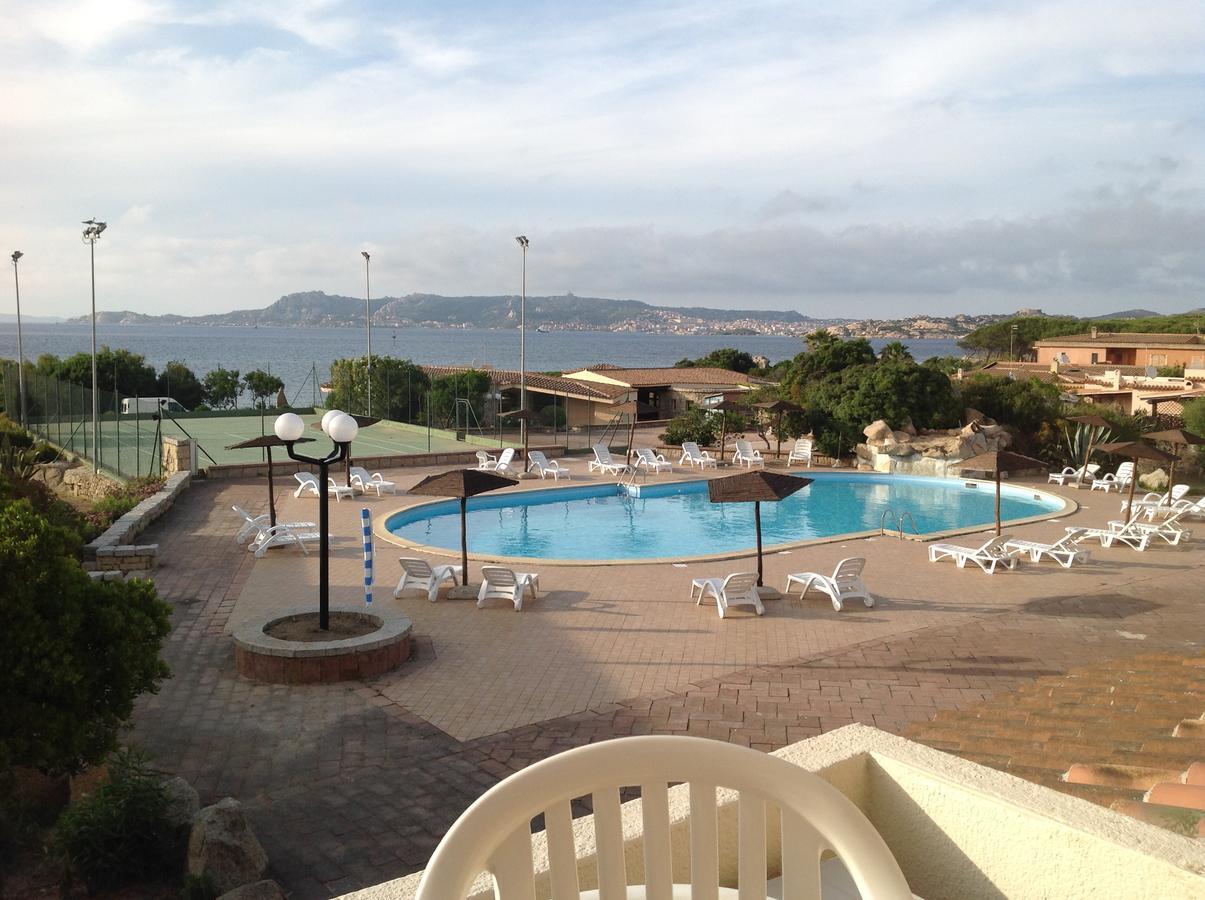 Club Esse Residence Capo D'Orso パラーウ エクステリア 写真