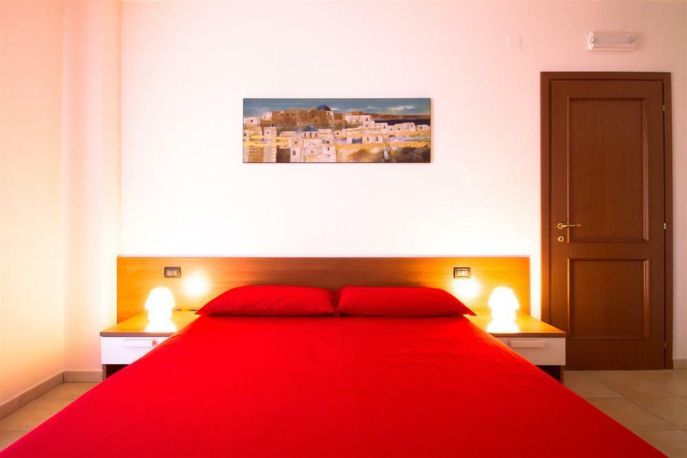 Club Esse Residence Capo D'Orso パラーウ エクステリア 写真